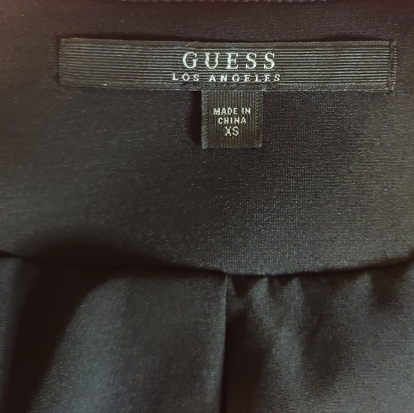 Guess Cropped Zipper Jacket!!! - Picture 3 of 10